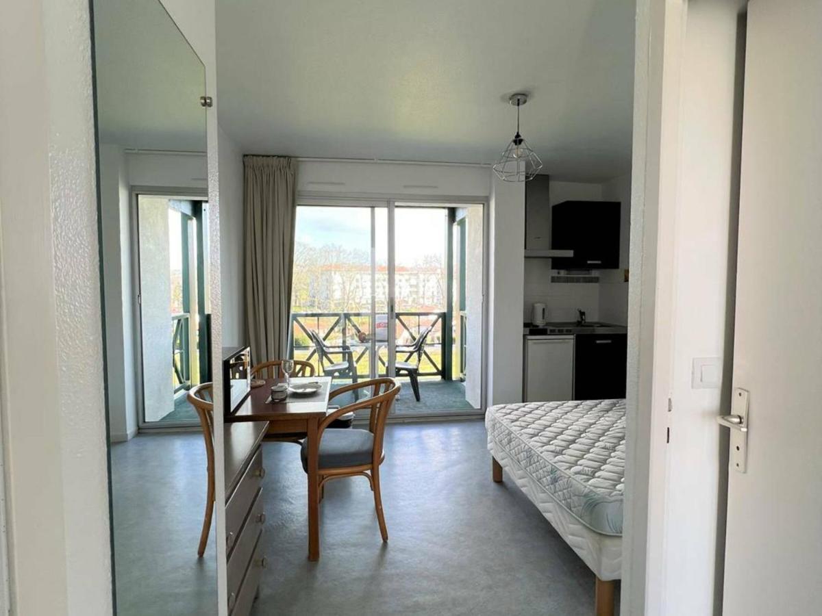 Studio Lilas A Cambo-Les-Bains : Terrasse, Parking, Proche Thermes, Internet, Animaux Acceptes - Fr-1-495-96 Exterior photo